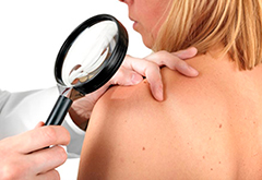 Dermatoloģija